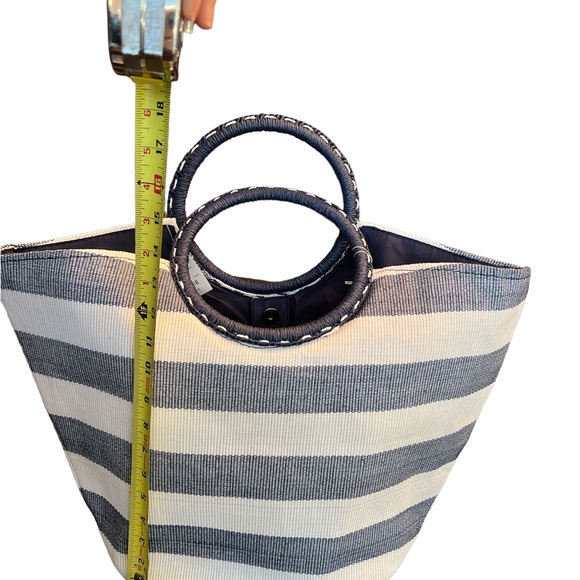 NWT- 🏖 Large  Blue & White Beach / Resort Bag Tote - Picture 3 of 4
